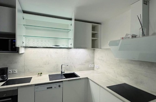 Petit-Colombes Apartment | Penthouse 100m2 with terrace & 360 view of La Défense