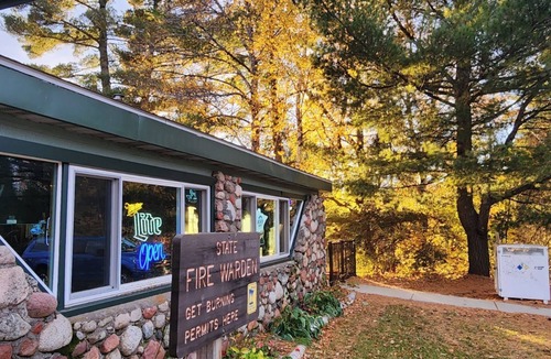 Duluth House | Pequaywan Inn - Recreation HQ - Snowmobile/UTV/Pontoon rentals available