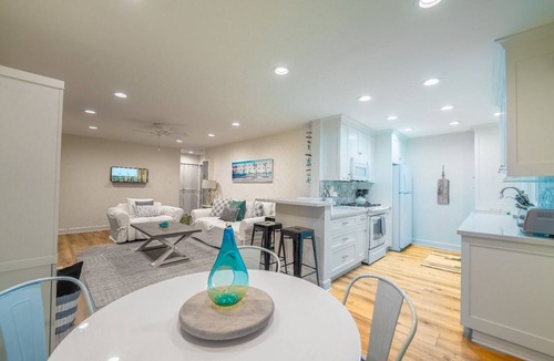 Pierpont Bay House | Perfect 4 Families, Walk 2 Beach, Private Hot Tub*