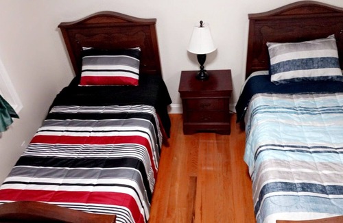 Mount Pleasant Apartment | Perfect, Apartment with Queen Bed Suite with Washer-Dryer & Free Parking