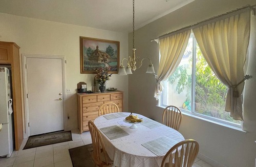 Clovis House | Perfect for a traveling professional!