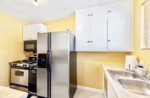 Little Tuscany Apartment | Perfect Palm Springs Studio Retreat Near Downtown!
