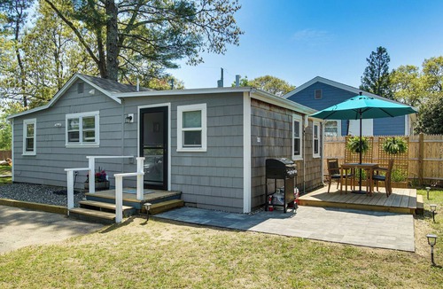 Wareham House | Periwinkle: Gateway to Cape Cod Coastal Cottage