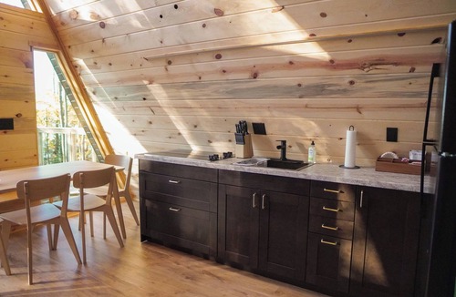 Crandon Cabin | Peshtigo Pines Treehouse in Crandon, WI