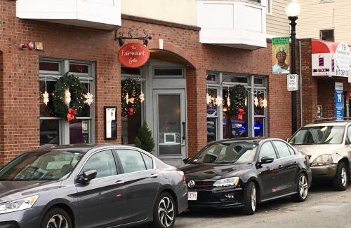 West Street - River Street House | ~*Pet Friendly 30min to Downtown*~ THE BOSTONIAN