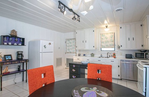 Bay St Louis House | PET FRIENDLY, Close to the Beach, Downtown Bay St Louis, Fishing, and More!