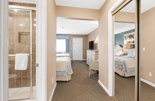 South Yarmouth Hotel | Pier 7 Condominiums