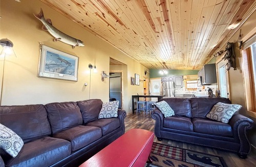 Chetek House | Pike Retreat At Pokegama: 160’ Waterfront 48' PRIVATE DOCK on Chetek Lake Chain!