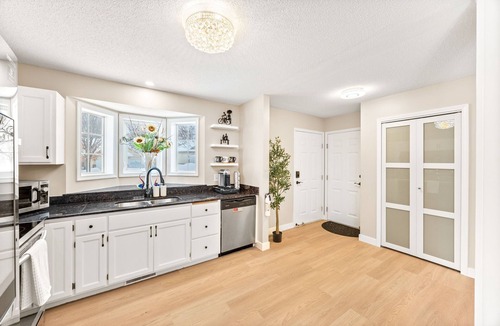 Blaine House | Pondview Pad near National Sports Ctr