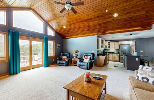 Arkdale Condo | Pool View Condo, with Jetted Tub, Fireplace, Shared Pool & Resort Amenities