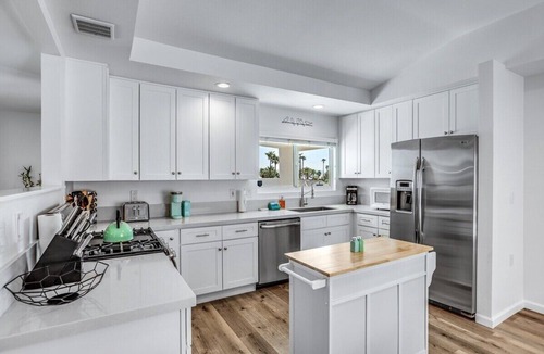 Chino Canyon House | Poolside In Little Tuscany - Spacious, Sun-Drenched Oasis in Palm Springs