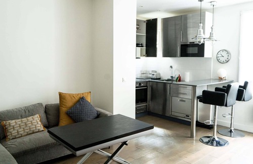 Ternes Apartment | Porte Maillot I Great 1 Bed Apt in Paris