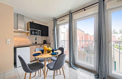 Montevrain Apartment | Prague - 10min de Disneyland Paris/Parking privé