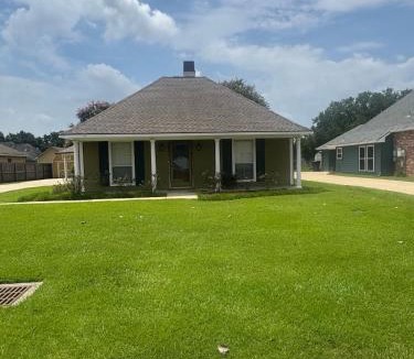 Prairieville House | Prairieville Retreat 3-bedroom house