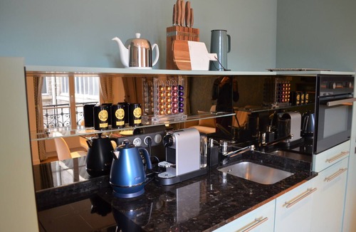 Saint-Merri Apartment | Prestigious apartment near the Hotel de ville A/C and Parking