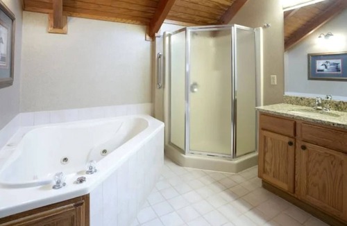 Breezy Point Resort | PRICE REDUCED for 3-bedroom cabin at Breezy Point Resort July 26-Aug 2