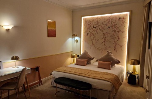 Ternes Hotel | Princesse Caroline