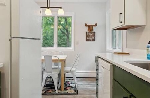 Land O Lakes House | Pristine 5-Acre Secluded Black Oak Lake Hideaway