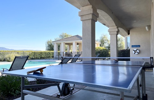 Temecula House | Private 18 Hole Golf Pitch & Putt - Pickle Ball Court - Pool 6 Acre Wine Estate