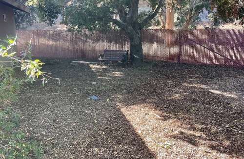 Santa Susana House | Private Bungalow Under the Oaks