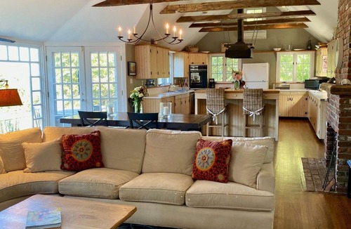 Chilmark House | PRIVATE CHILMARK HOME, 5BR,5 bath, 2 outdoor showers, AC
