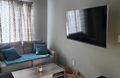 Greater Belhaven Apartment | Private Cottage Pad - Weekly or Monthly