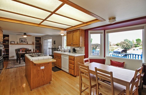 Paso Robles House | Private Deck + Hillside Views | Paso Robles Wine Country | COF House