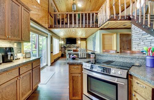Outing Cabin | Private Dock: Lakefront Family Home in Outing