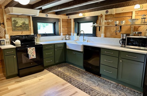 Ferryville Cabin | Private Driftless Cabin w/Hot Tub, Fireplace & Creekside Views