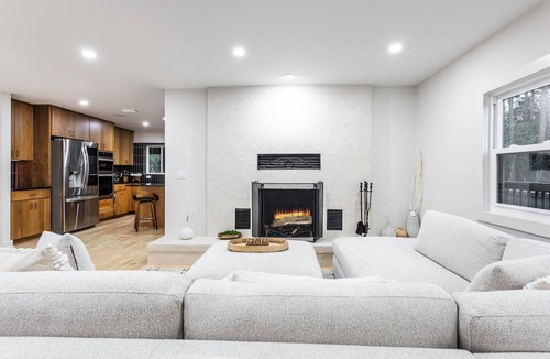 Fairhope House | Private Fairhope Waterfront Retreat, Two Complete Residences, Sleeps Up to 14