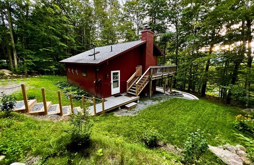 Manchester Center Ski Chalet | Private Forest Cabin near Appalachian Trail, Manchester, and Ski Slopes