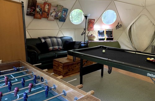 La Selva Beach Cabin | Private Glamping Getaway in the Redwoods near Santa Cruz, California