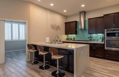 Palm Springs Villa | Private Large Modern Villa with Pool/Spa/Slide