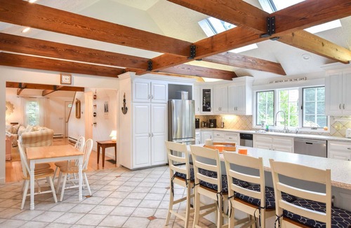 Orleans House | Private pool 3 mins to Skaket Beach!