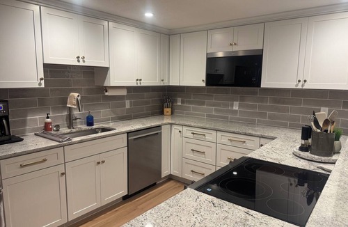 East Bethel House | Private Pool Retreat, Sleeps 8, Game Room