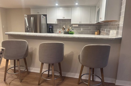 East Bethel House | Private Pool Retreat, Sleeps 8, Game Room