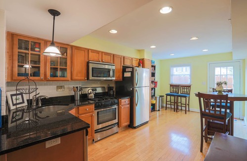 Federal Hill House | Property closed after May 26!