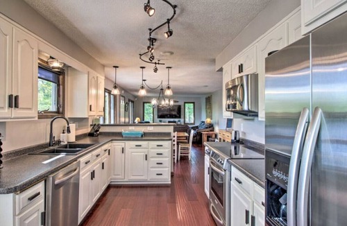 Crosslake House | Protected Channel, Swimming, Fishing from Dock