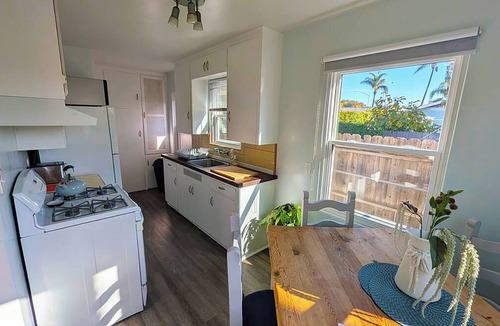 Normal Heights Cottage | Quaint and Bright, 1-Bedroom Cottage in Central Sunny San Diego