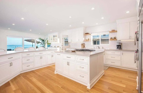 La Conchita House | "Queen of the Coast" Beachfront Oasis in Rincon Point