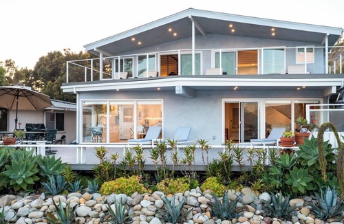 La Conchita House | "Queen of the Coast" Beachfront Oasis in Rincon Point