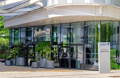 Tremblay-les-Gonesse Hotel | Radisson Blu CDG Airport Terminal Hotel, Paris