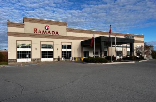 Trenton Hotel | Ramada by Wyndham Trenton