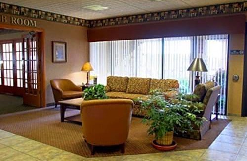 Waupaca Hotel | Ramada by Wyndham Waupaca