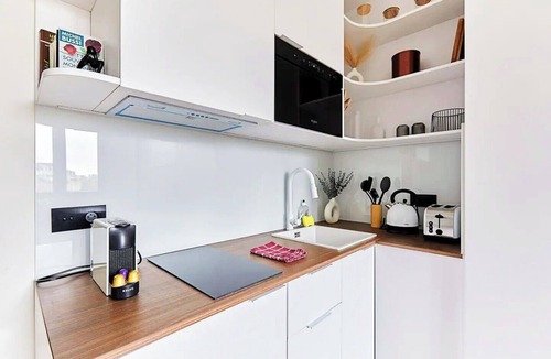 Quartier de la Plaine-de-Monceaux Apartment | Rare Pearl, Near Arc de Triomphe Champs Elysées, Paris