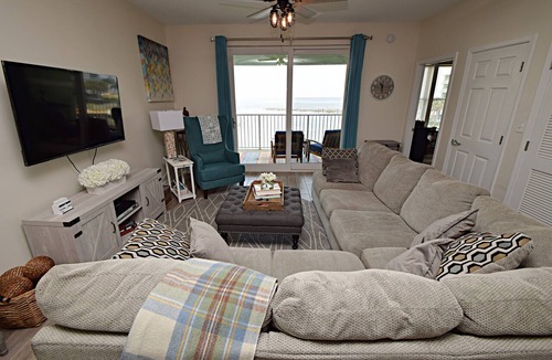 Fort Morgan Condo | Relax and Catch a couple of fish! 🎣 ~ There is something for everyone!