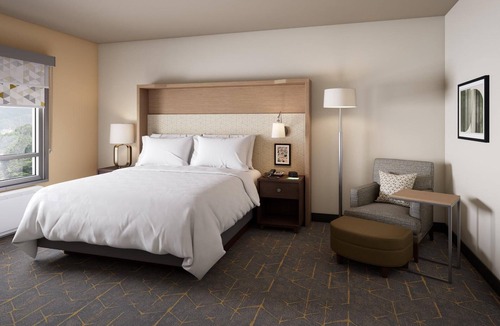 Barstow Hotel | Relax in 2 Serene Rooms w/Free Breakfast & Parking + Near Tanger Outlet Mall