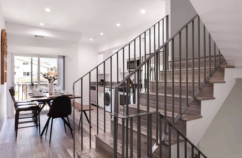 Rampart Village House | Relax in Spacious 4BR Townhouse Sleeps 9 with WiFi