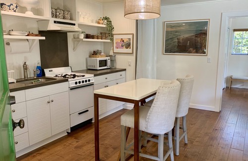 Montecito House | Relax in the heart of Montecito