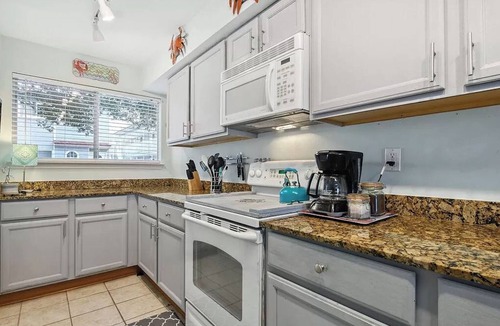 Biloxi Condo | Relax with the whole family just across from Biloxi Beach.